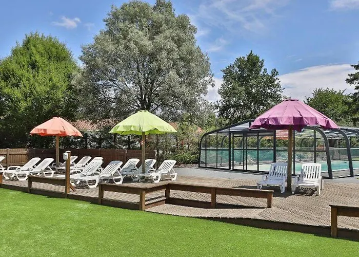 Parque de Campismo Mobil-home Confortable Avec Terrasse - Api-1-52-451 *