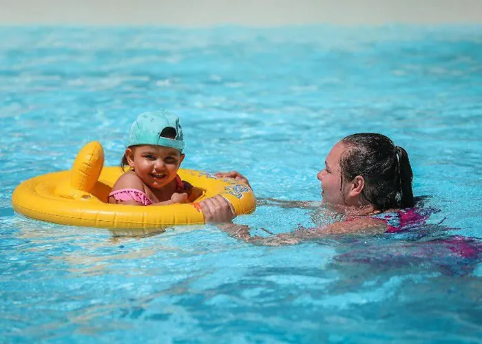 Mobil-home Confortable Avec Terrasse - Api-1-52-451 Kemping *